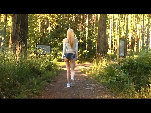 ❤️ Красивая женщина движется медленно, а не ню видео ☑ Видео ебли на сайте dreamlandpassionfever.ru ☑